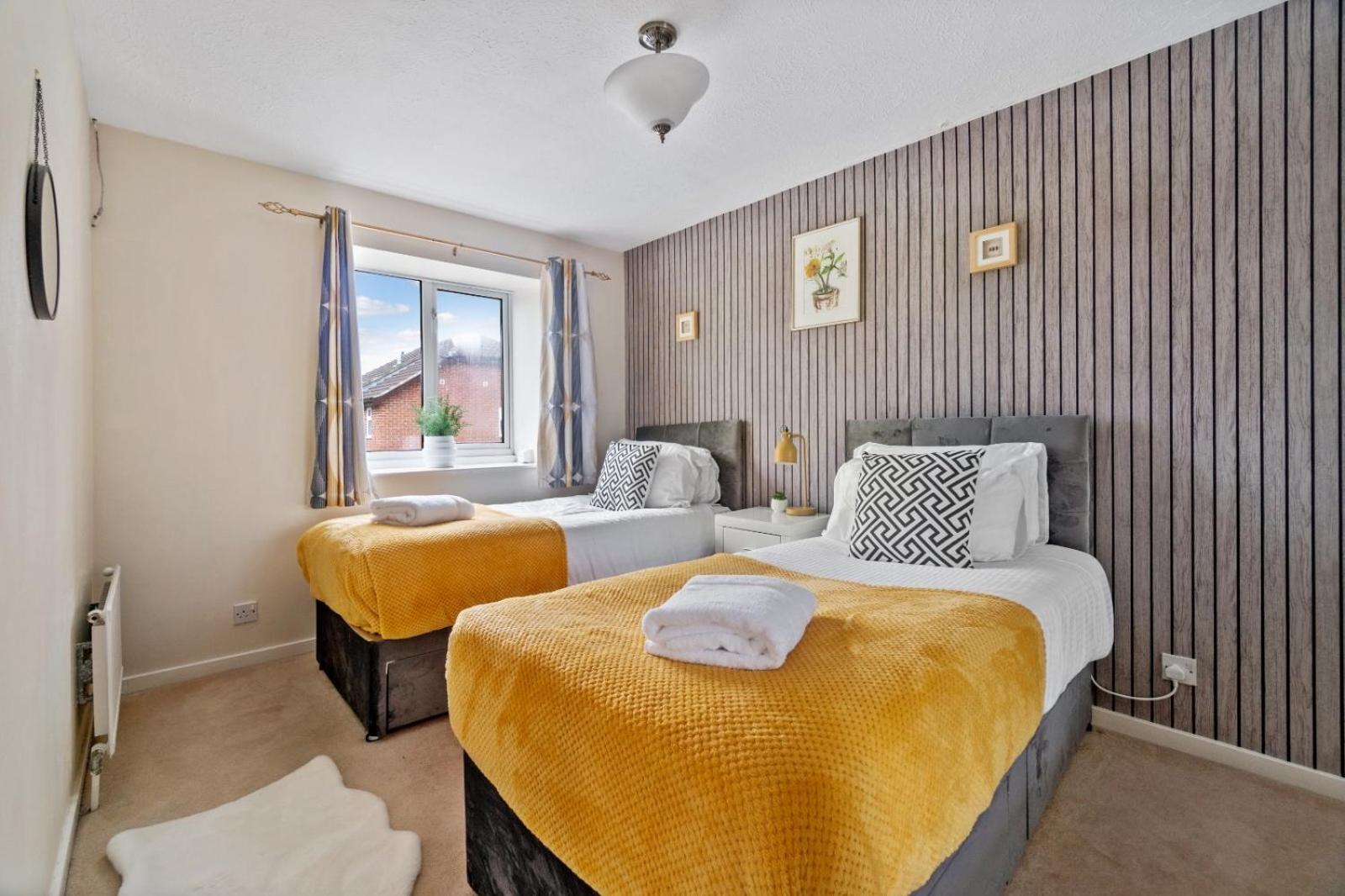 Lush House Close To Ashford Town Centre With Driveway Luaran gambar